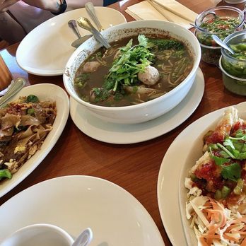 Thai Cafe - Beef Pad See Ew/Boat noods with thick rice noodles/Fried Fish - Thai Near Me - Irvine, California