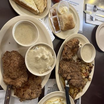 Stagecoach Restaurant - Chicken Fried Steak - Breakfast & Brunch Near Me - Sacramento, California Stagecoach Restaurant - Chicken Fried Steak - Breakfast & Brunch Near Me - Sacramento, California