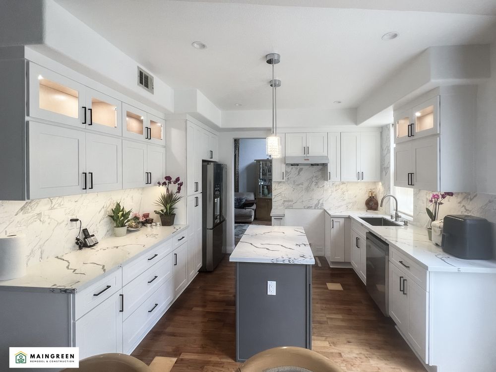 Slide of Maingreen Remodel & Construction