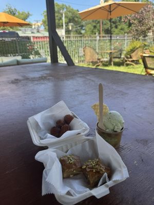 Pistachio Ice Cream by null