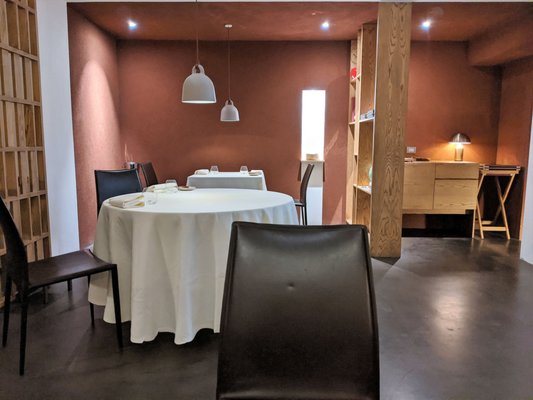 Metamorfosi restaurant by null