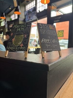 Greenlake Bar & Grill by null