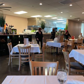 Chef’s Roma Kitchen - Nice ambiance. - Italian Near Me - Henderson, Nevada