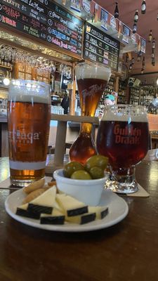 La Mayor Cervecería (Madrid) by null