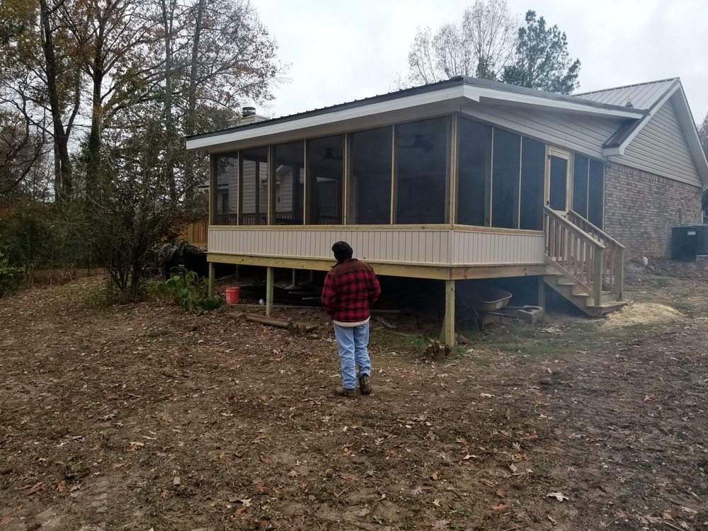 Slide of Metal Roofing Contractors