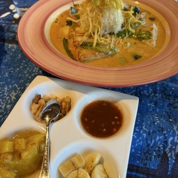 Mama's Fish House - Mama's Ahi and Mahi-Mahi Curry - Seafood Near Me - Paia, Hawaii Mama's Fish House - Mama's Ahi and Mahi-Mahi Curry - Seafood Near Me - Paia, Hawaii