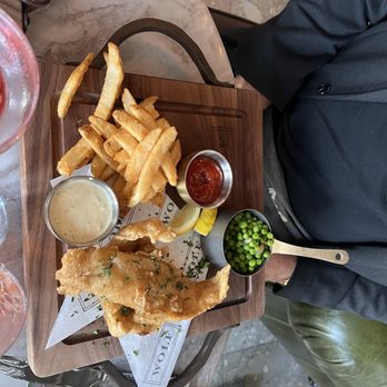 Wolf by Vanderpump at Caesars Republic Lake Tahoe - Fish and chips - American Near Me - Stateline, Nevada Wolf by Vanderpump at Caesars Republic Lake Tahoe - Fish and chips - American Near Me - Stateline, Nevada