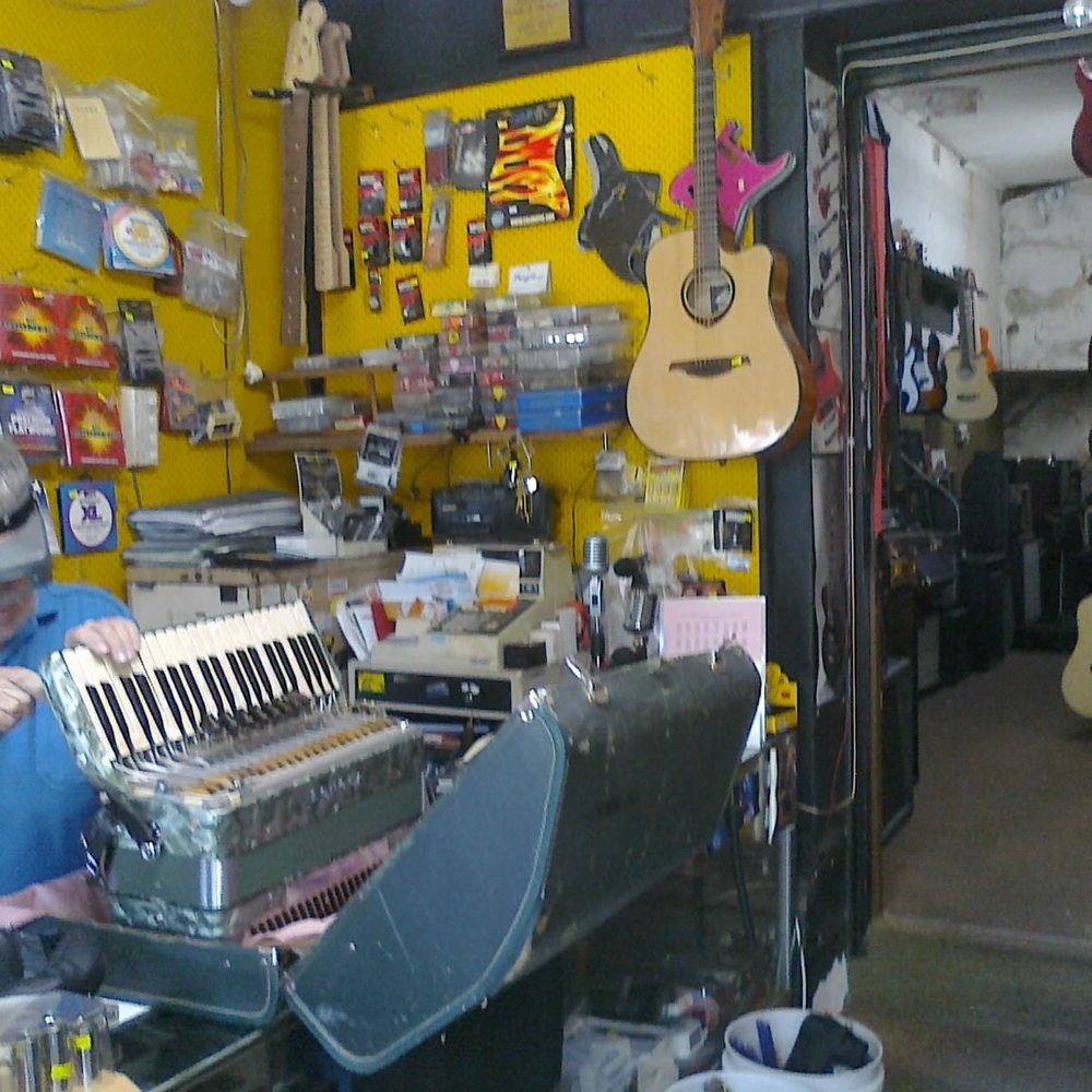 James Music - Pawn Shops Near Me - Adelaide, SA