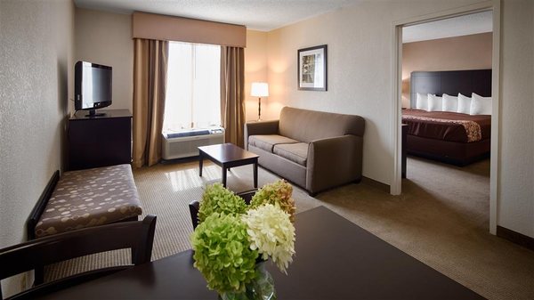Best Western Suites by null