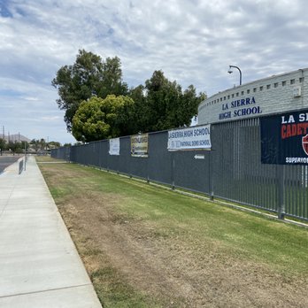 La Sierra High School - Elementary Schools Near Me - Riverside, California