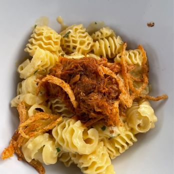 The Stockpot Restaurant - Hog Wild Mac & Cheese - Seafood Near Me - Beaverton, Oregon