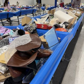 Where Ya Bin Charleston - Discount Store Near Me - Charleston, South Carolina
