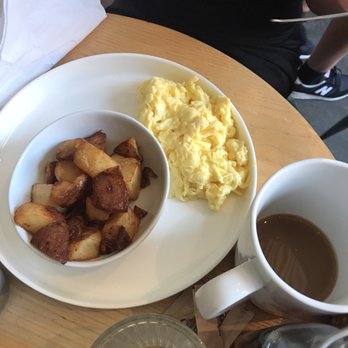 Reunion - Yum! - Breakfast & Brunch Near Me - Brooklyn, New York