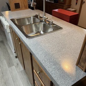 Miracle Method Surface Refinishing - Kitchen countertops - Refinishing Services Near Me - Austin, Texas