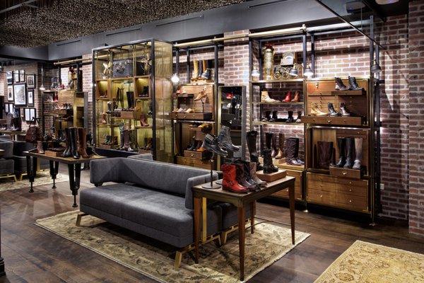 frye shoe store near me