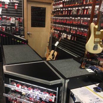 Guitar Center - Pieces parts - Guitar Stores Near Me - West Springfield, Massachusetts Guitar Center - Pieces parts - Guitar Stores Near Me - West Springfield, Massachusetts