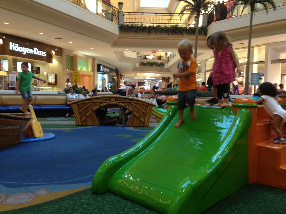 PLAYGROUND AT WELLINGTON GREEN MALL Updated October 2024 10 Photos