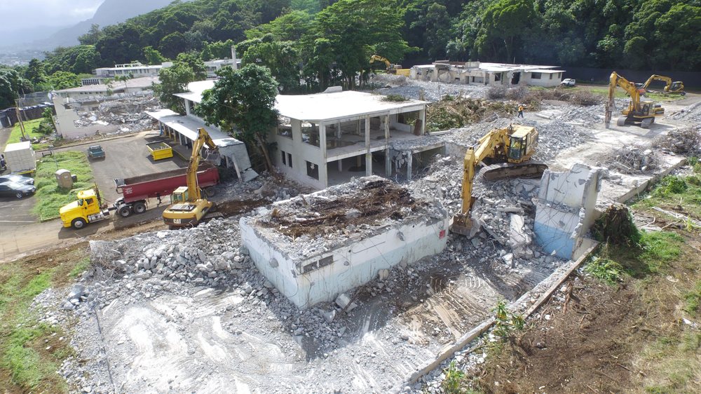 HENRY’S EQUIPMENT RENTAL & SALES Request a Quote Waianae, Hawaii