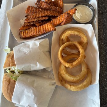 Fatburger - Original Fatburger Meal with 1/2 Onion Rings & 1/2 Sweet Potato Fries - Burgers Near Me - Aurora, Colorado Fatburger - Original Fatburger Meal with 1/2 Onion Rings & 1/2 Sweet Potato Fries - Burgers Near Me - Aurora, Colorado