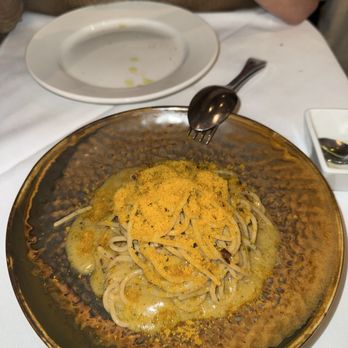La Ciccia - Spaghittusu cun Allu Ollu e Bottariga (Fresh Spaghetti Spicy Oil Garlic Cured Fish Roe) - Seafood Near Me - San Francisco, California La Ciccia - Spaghittusu cun Allu Ollu e Bottariga (Fresh Spaghetti Spicy Oil Garlic Cured Fish Roe) - Seafood Near Me - San Francisco, California