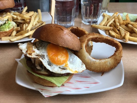 Atomic Burger by null