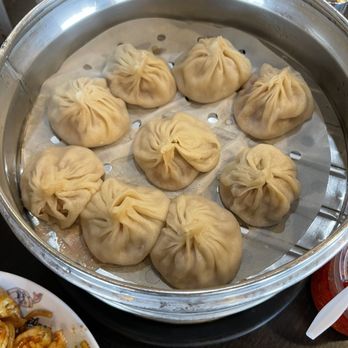 Super Juicy Dumplings - Juicy Pork Dumplings (Non-Sweet) - Dim Sum Near Me - Brea, California Super Juicy Dumplings - Juicy Pork Dumplings (Non-Sweet) - Dim Sum Near Me - Brea, California