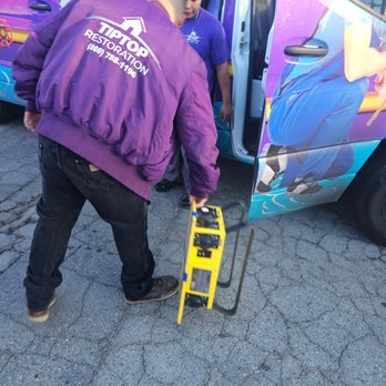 TipTop Restoration - Guys showed up with a truck and all the equipment - Damage Restoration Near Me - Van Nuys, California