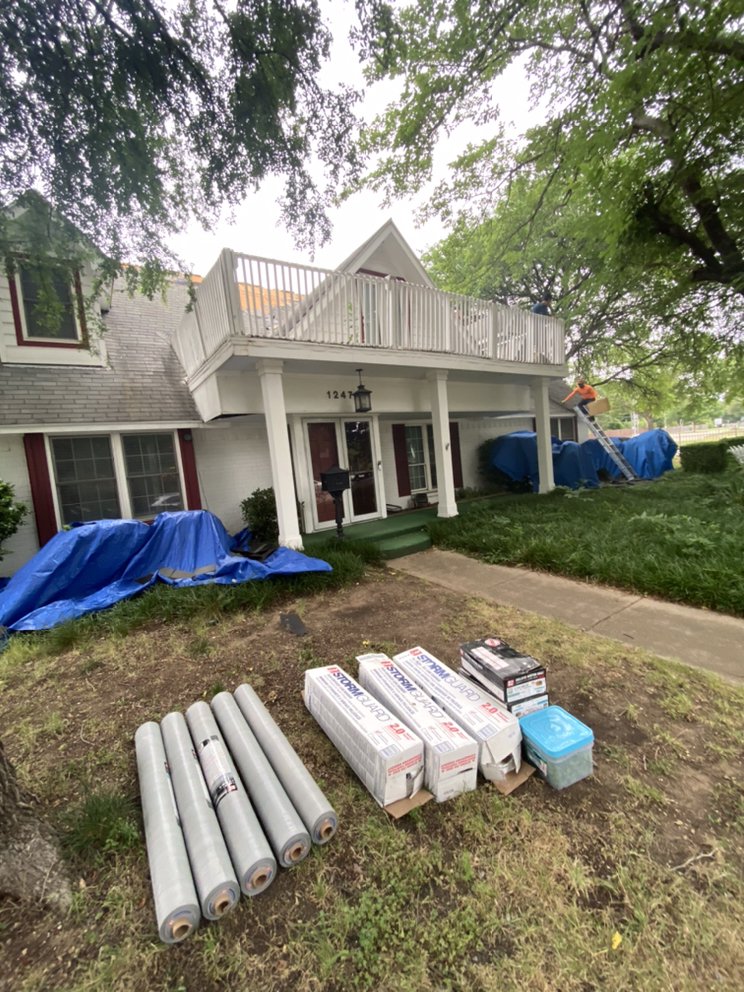 Slide of Jose Gonzalez