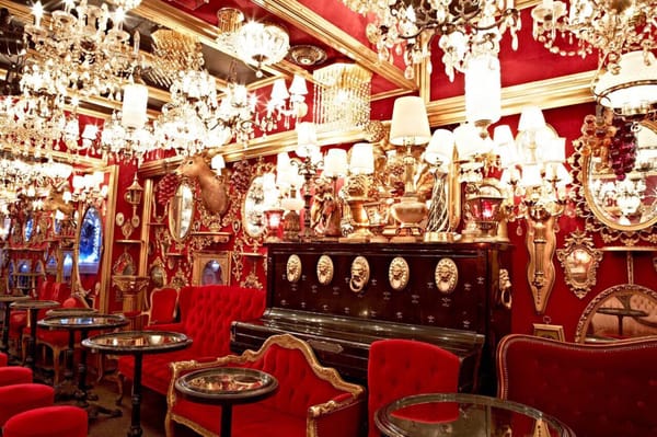 Trump Room by null
