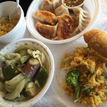 Dumpling Chinese - Lunch Green Curry with Chicken, Fried Vegetable Rice, Pork Fried Dumplings & Egg Roll. - Chinese Near Me - Hasbrouck Heights, New Jersey Dumpling Chinese - Lunch Green Curry with Chicken, Fried Vegetable Rice, Pork Fried Dumplings & Egg Roll. - Chinese Near Me - Hasbrouck Heights, New Jersey