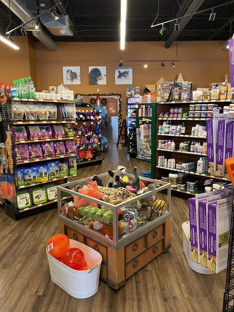 NORTHWEST PETS Updated March 2024 3036 N Eagle Rd, Meridian, Idaho