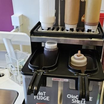 Yogurtland - Toppings - Ice Cream & Frozen Yogurt Near Me - Del Mar, California Yogurtland - Toppings - Ice Cream & Frozen Yogurt Near Me - Del Mar, California