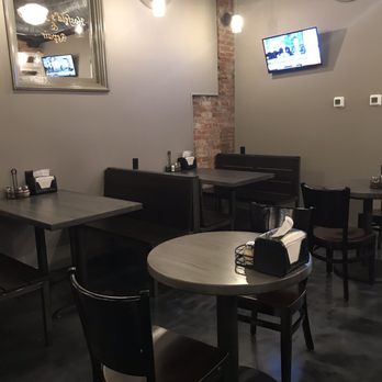 Apollo Pizza - Pizza Near Me - Berea, Kentucky