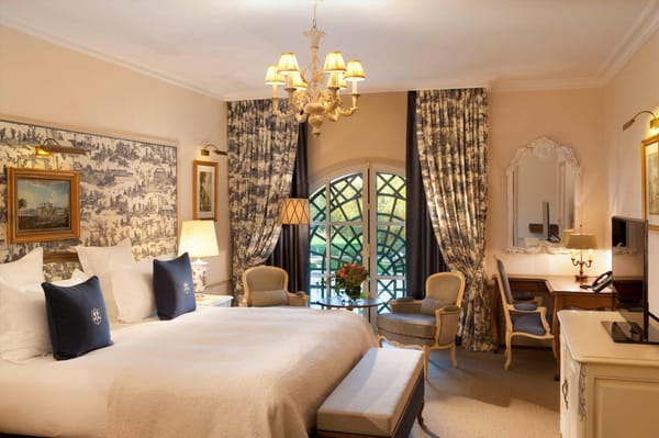 Auberge du Jeu de Paume by null