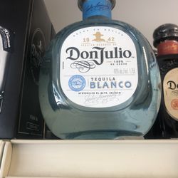 Stella's Liquor Store