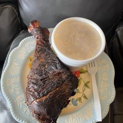 Holy Smoke Cafe & Juice Bar - BBQ turkey leg