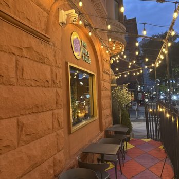 The Nuaa Table - Thai Near Me - Brooklyn, New York