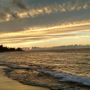Mokuleia Beach - Hidden sunset - Beaches Near Me - Waialua, Hawaii