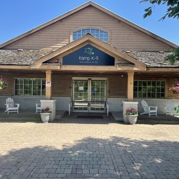 Kamp K-9 - Pet Groomers Near Me - Long Grove, Illinois