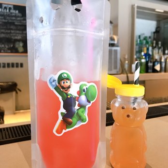 High Note Rooftop Bar - Princess Peach and Honey Dip - Bars Near Me - Atlanta, Georgia
