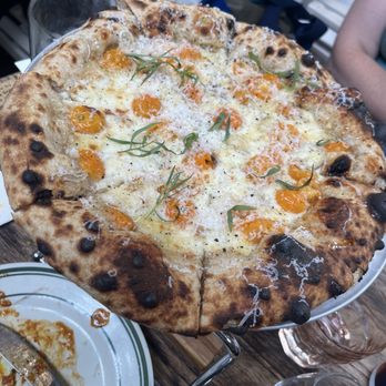 Bungalow by Middle Brow - Sunny Honey Pizza - Beer Bar Near Me - Chicago, Illinois