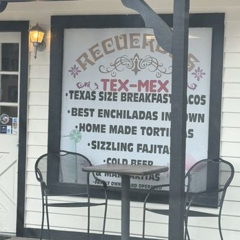 Recuerdos - 01/14/24 window advertising homemade tortillas which is a total lie. Go somewhere else. They need to have it removed. - Tex-Mex Near Me - Round Rock, Texas