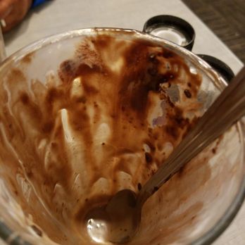 Friendly's - Ice Cream & Frozen Yogurt Near Me - Attleboro, Massachusetts