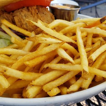 Pat's Tap - Shoe string fries. Excellent and addictive. - Pubs Near Me - Minneapolis, Minnesota