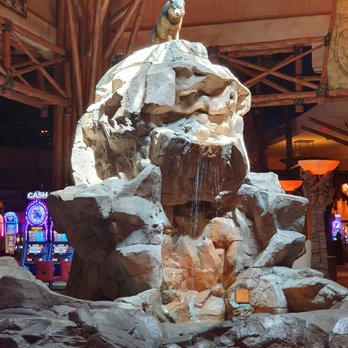 Mohegan Sun - Hotels Near Me - Uncasville, Connecticut