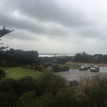 Ireland's Rustic Lodges - See a nice pretty view from room 11. Just dirty old rooms and nasty breakfast. - Hotels Near Me - Gold Beach, Oregon Ireland's Rustic Lodges - See a nice pretty view from room 11. Just dirty old rooms and nasty breakfast. - Hotels Near Me - Gold Beach, Oregon