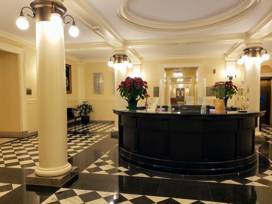 Virginia State Capitol by null