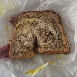DA’s Deli and Dining