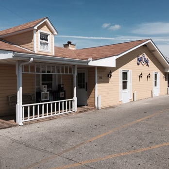 Sunshine Cafe - Just off of Restaurant ROW - Diners Near Me - Muncie, Indiana Sunshine Cafe - Just off of Restaurant ROW - Diners Near Me - Muncie, Indiana