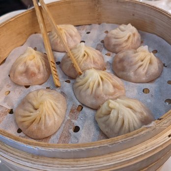 Supreme Dumplings - Spicy Sezchuan Xiao long BAO - Shanghainese Near Me - Bellevue, Washington Supreme Dumplings - Spicy Sezchuan Xiao long BAO - Shanghainese Near Me - Bellevue, Washington